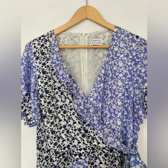 Tanya Taylor Silk Wrap Mini Dress
Size 12 - Picture 3 of 9